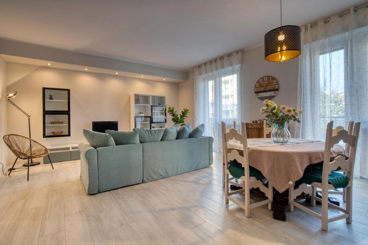 Caseospitali - Casa Janas, Elegante Trilocale Per 5 In Zona Centrale มิลาน ภายนอก รูปภาพ