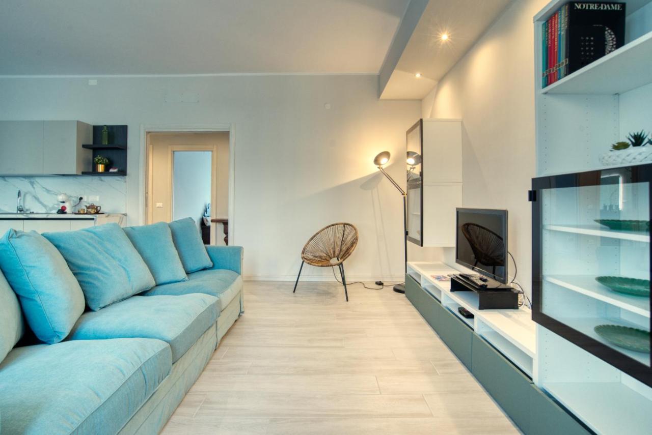 Caseospitali - Casa Janas, Elegante Trilocale Per 5 In Zona Centrale มิลาน ภายนอก รูปภาพ
