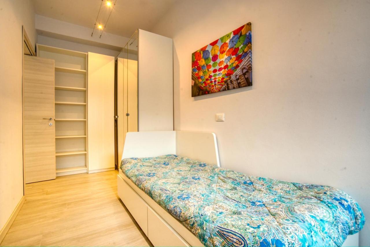 Caseospitali - Casa Janas, Elegante Trilocale Per 5 In Zona Centrale มิลาน ภายนอก รูปภาพ