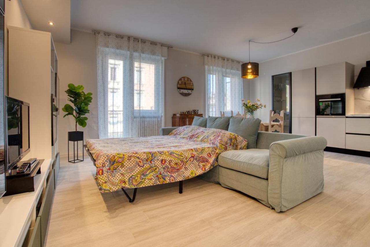 Caseospitali - Casa Janas, Elegante Trilocale Per 5 In Zona Centrale มิลาน ภายนอก รูปภาพ