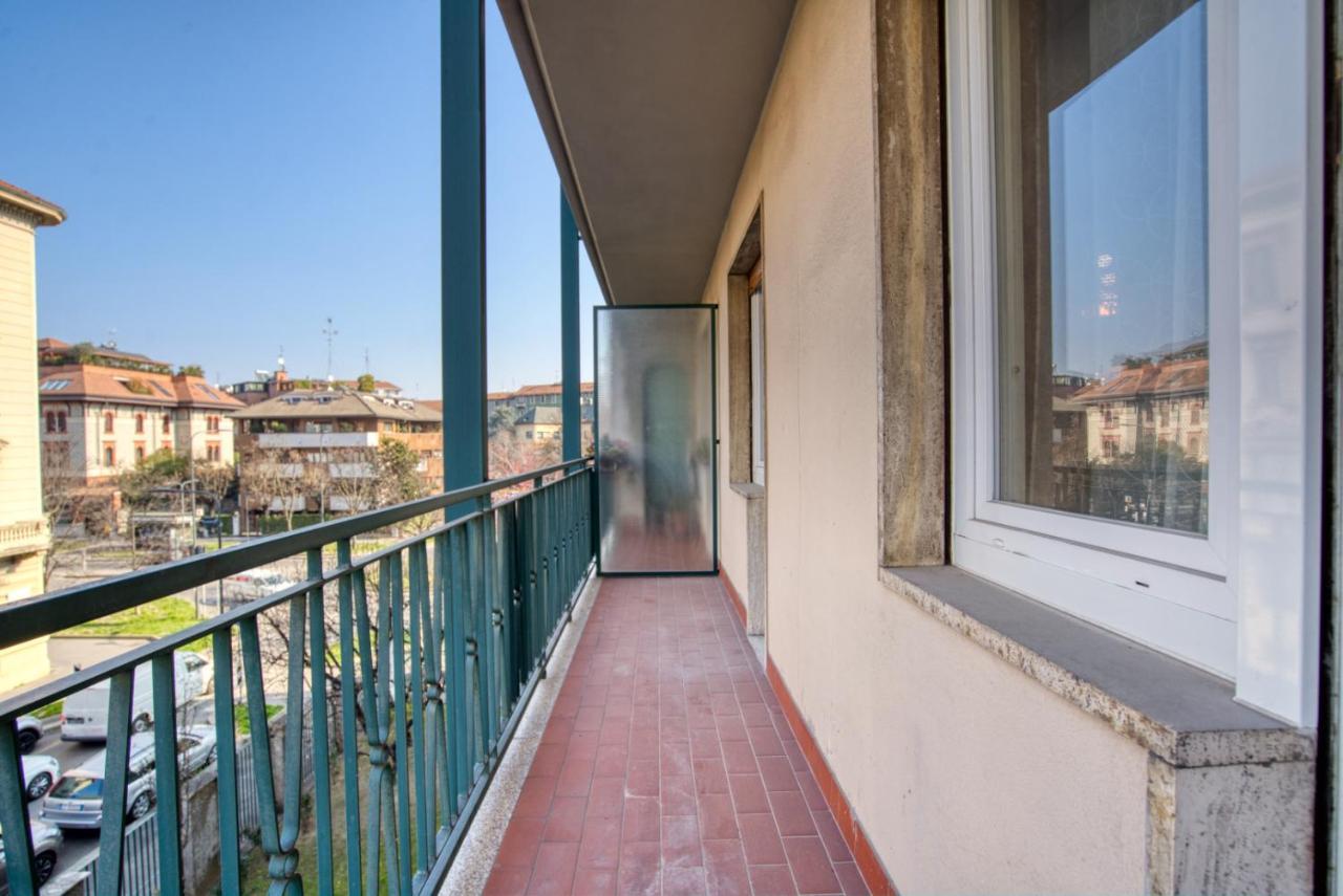 Caseospitali - Casa Janas, Elegante Trilocale Per 5 In Zona Centrale มิลาน ภายนอก รูปภาพ
